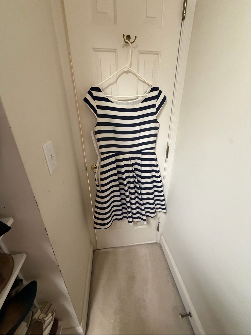 Kate Spade white and blue dress - Picture 4 of 4